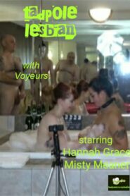 Misty y Hannah Lesbian Scene con Voyeurs